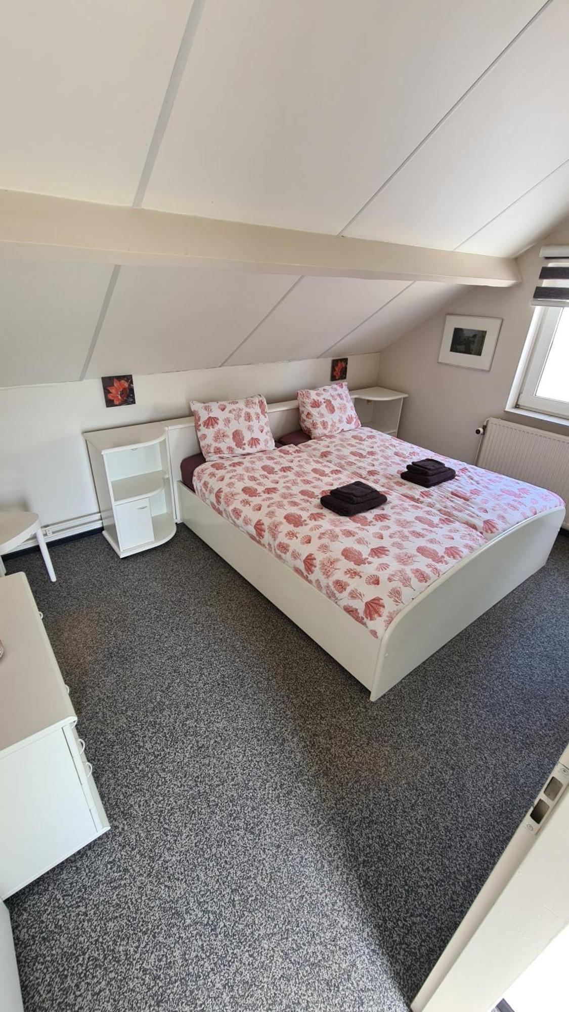 Roos Guesthouse Holiday Appartements Valkenburg aan de Geul Phòng bức ảnh